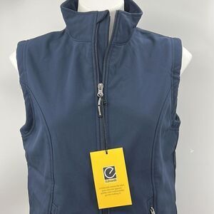 Edward’s women’s navy sleeveless soft shell winter vest